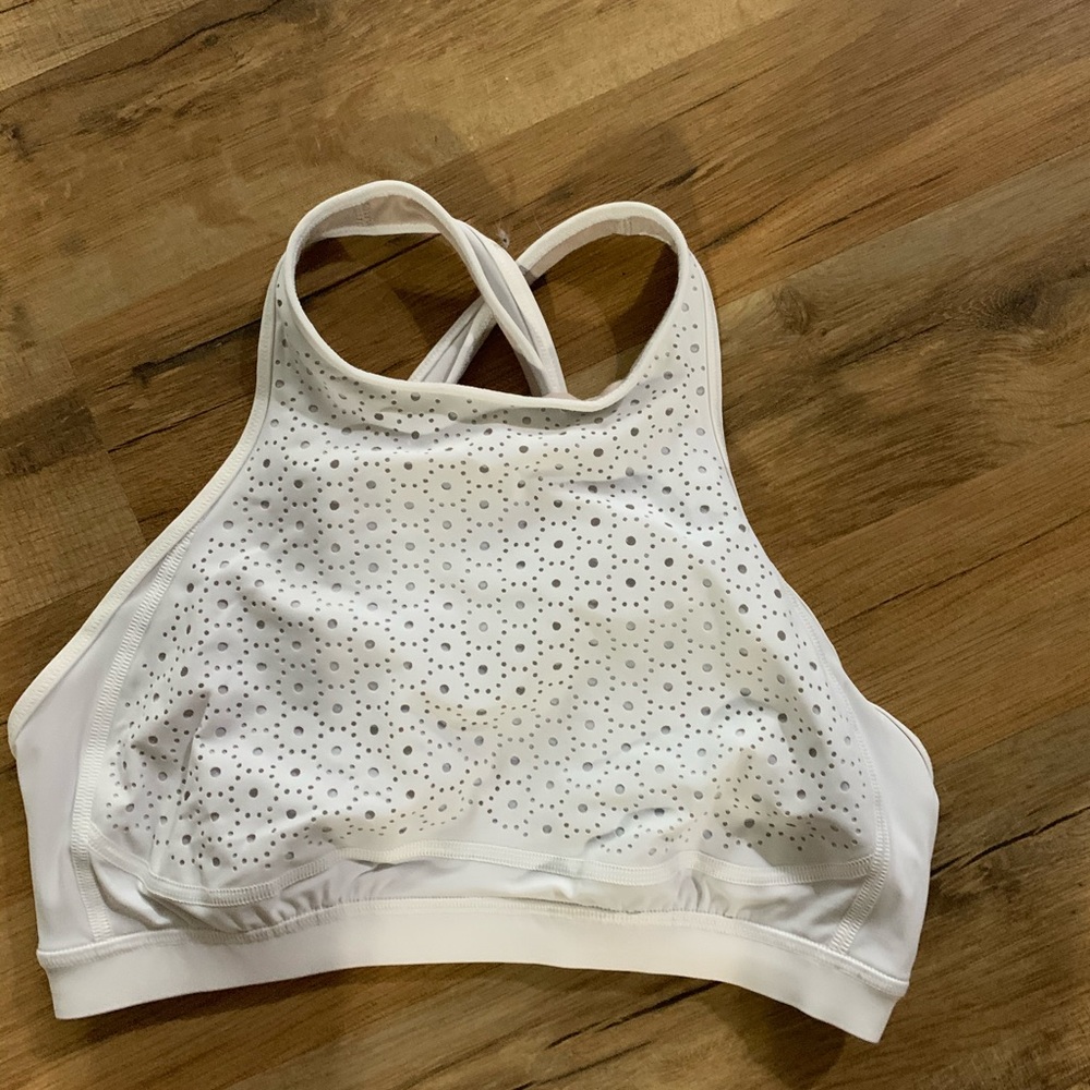lululemon size 6 high neck sports bra
